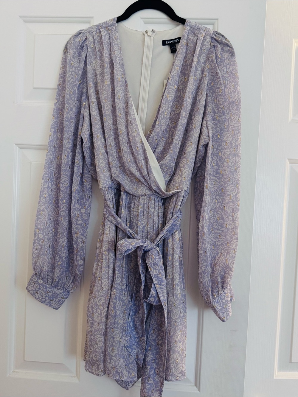 NWT - EXPRESS Lilac and Gold Floral Short Midi Dress